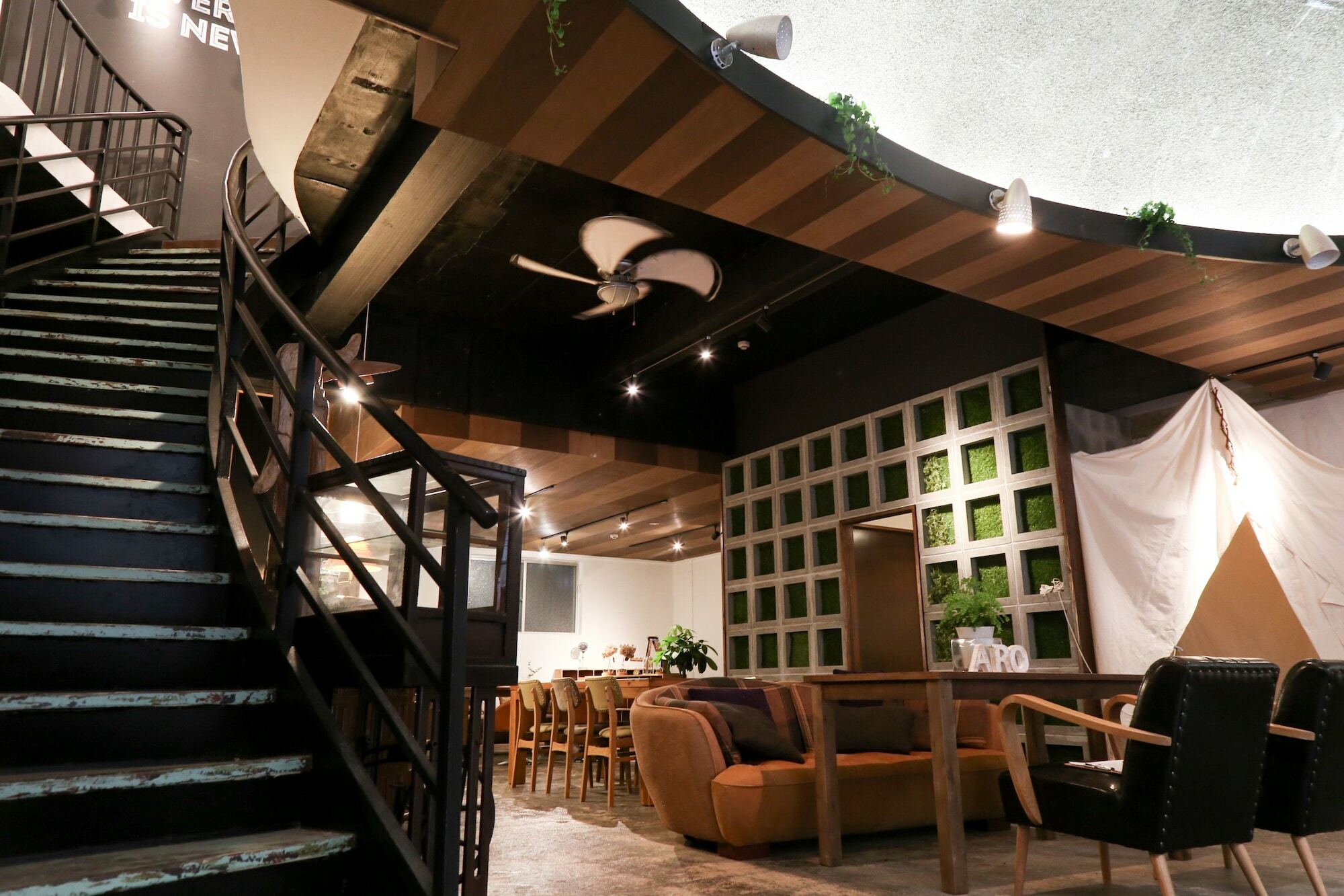 Aro - Hotel & Cafe - 沖縄市 エクステリア 写真